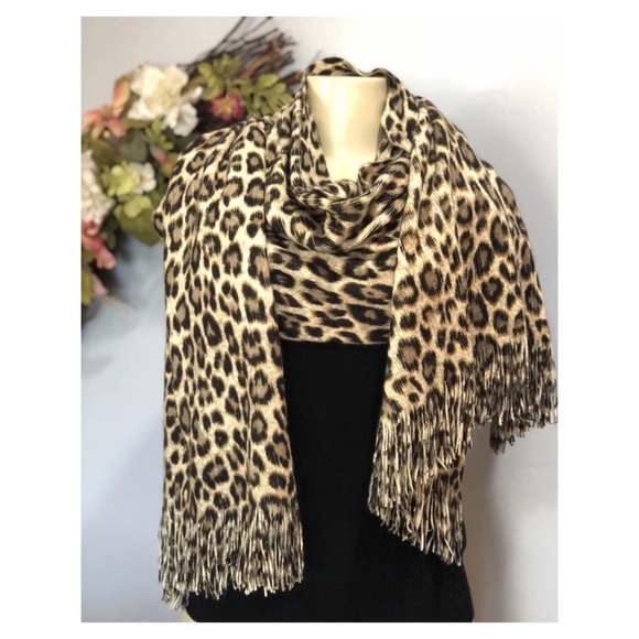 michael kors leopard scarf